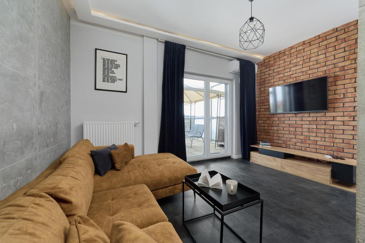 Stylish Kosciuszki Apartaments Near The Market Square With Free Garage Wroclaw By Noclegi Renters 外观 照片