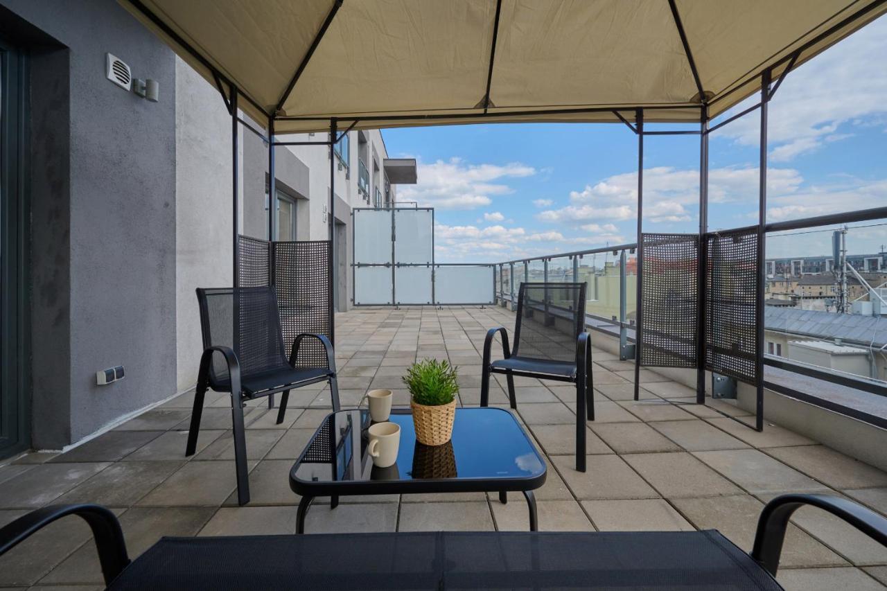 Stylish Kosciuszki Apartaments Near The Market Square With Free Garage Wroclaw By Noclegi Renters 外观 照片