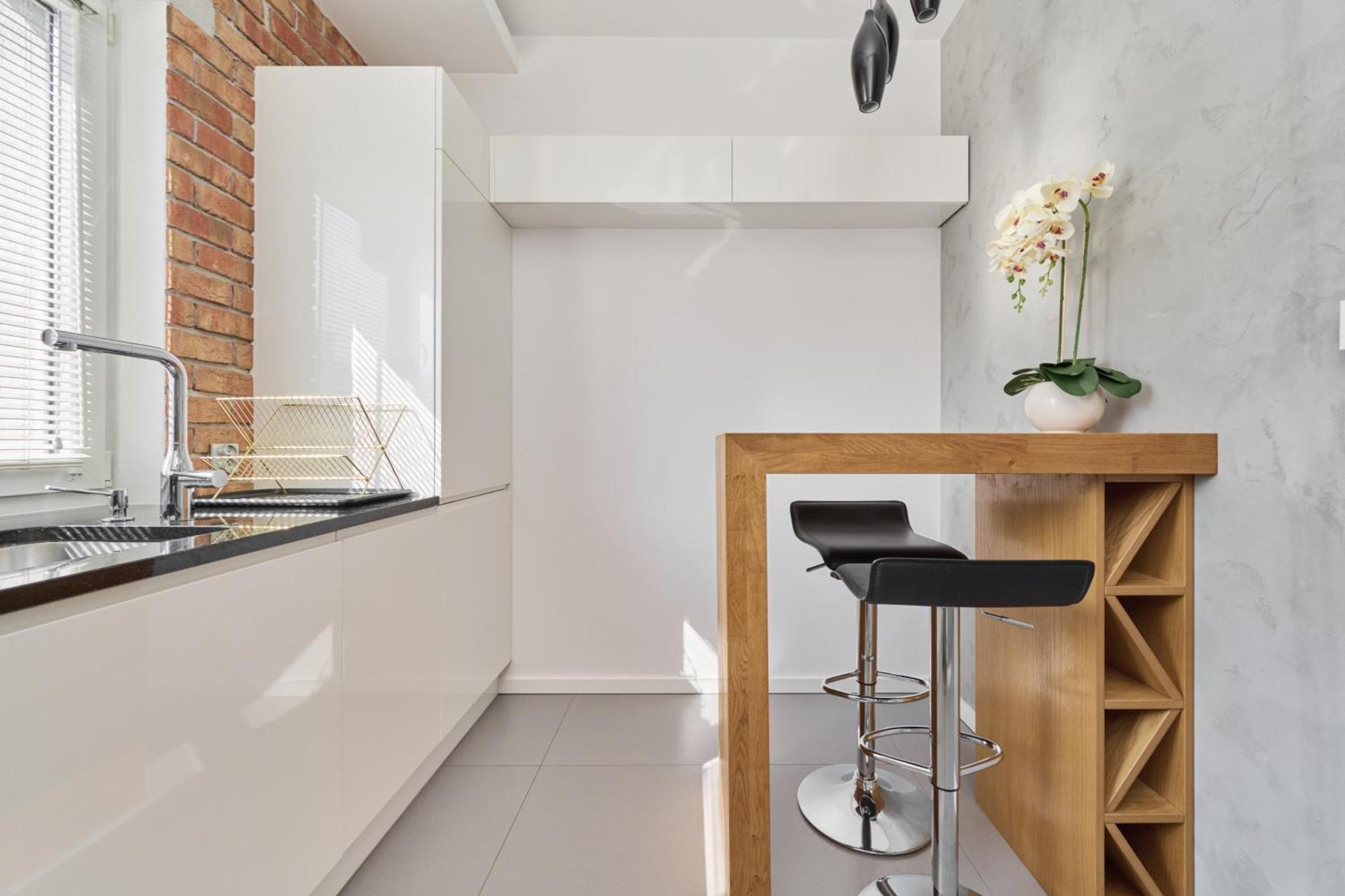 Stylish Kosciuszki Apartaments Near The Market Square With Free Garage Wroclaw By Noclegi Renters 外观 照片